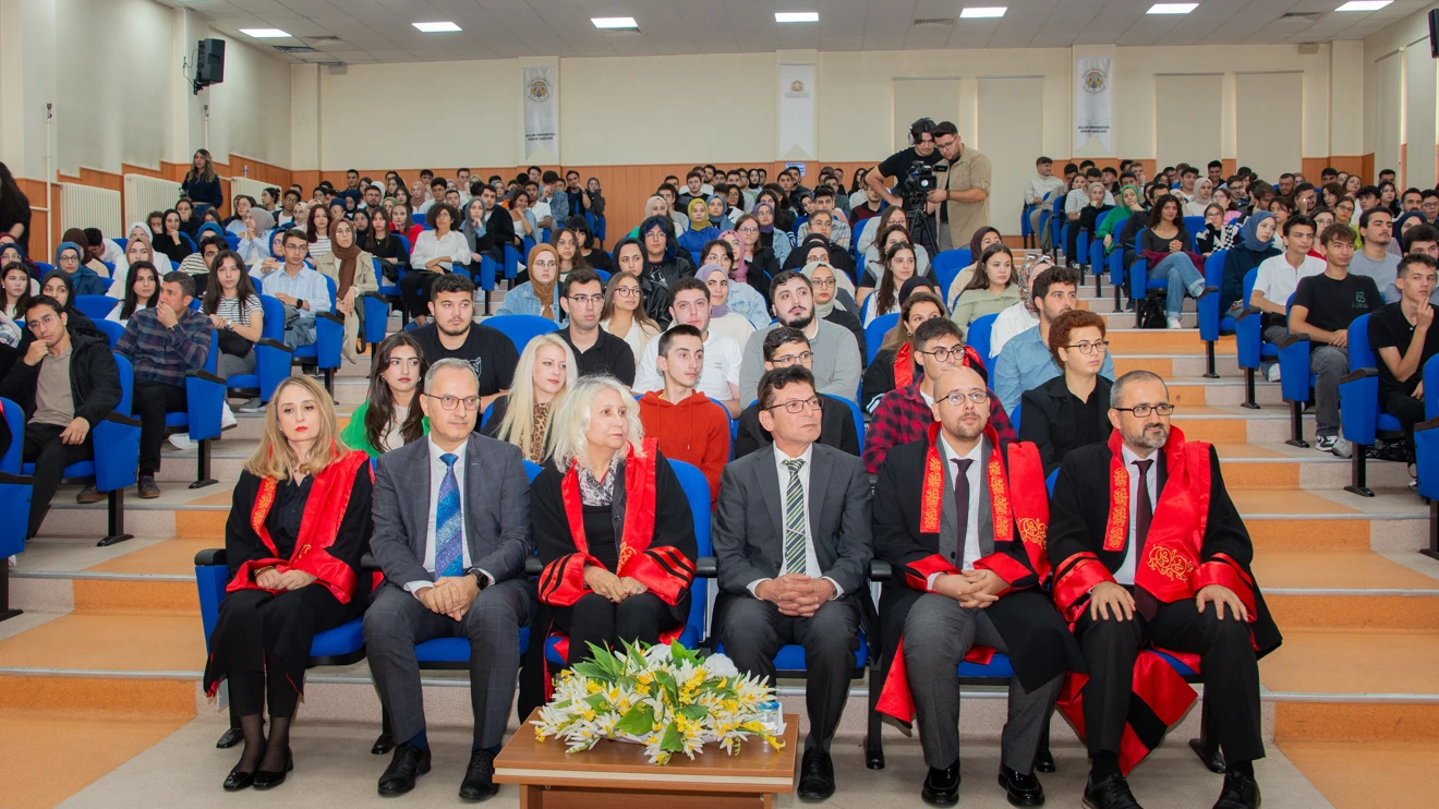 Hukuk Fakültesinde Akademik Açılış ve Uyum Programı gerçekleştirildi